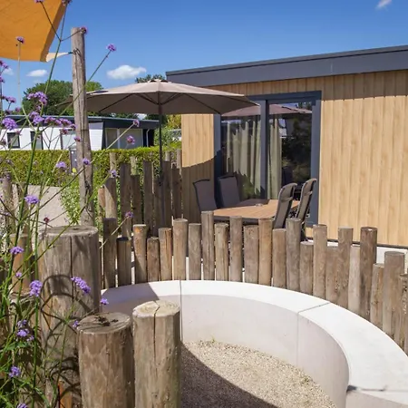 4-persoons Voortse Wellness Chalet *