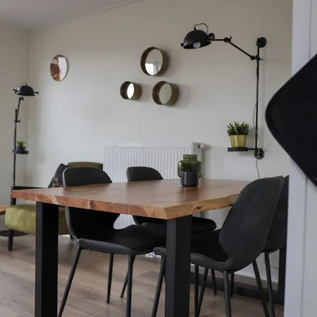 4-persoons Voortse Wellness Chalet