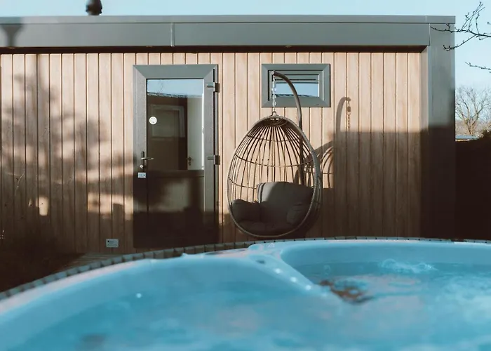 4-persoons Voortse Wellness Chalet *